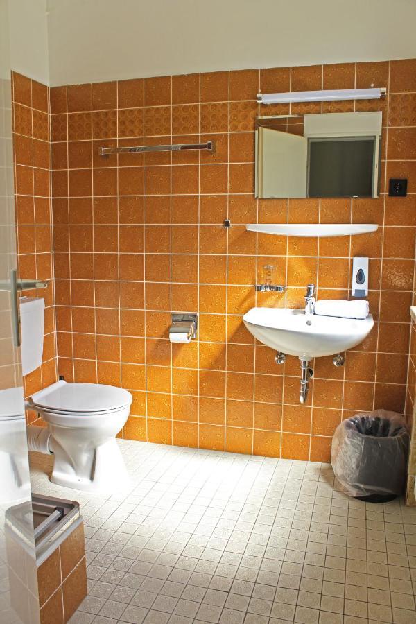 Autobahn Hotel Pfungstadt Ost ภายนอก รูปภาพ